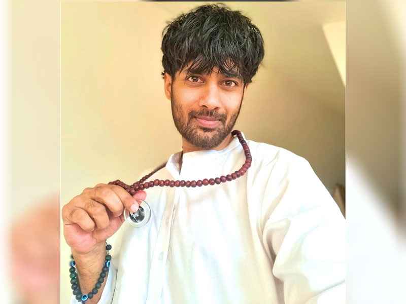 Sw. Veet Yogi